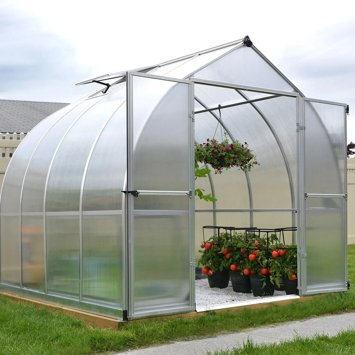 Kit de serre Bella 8 ft. x 8 ft. – structure argentée et panneaux à double paroi